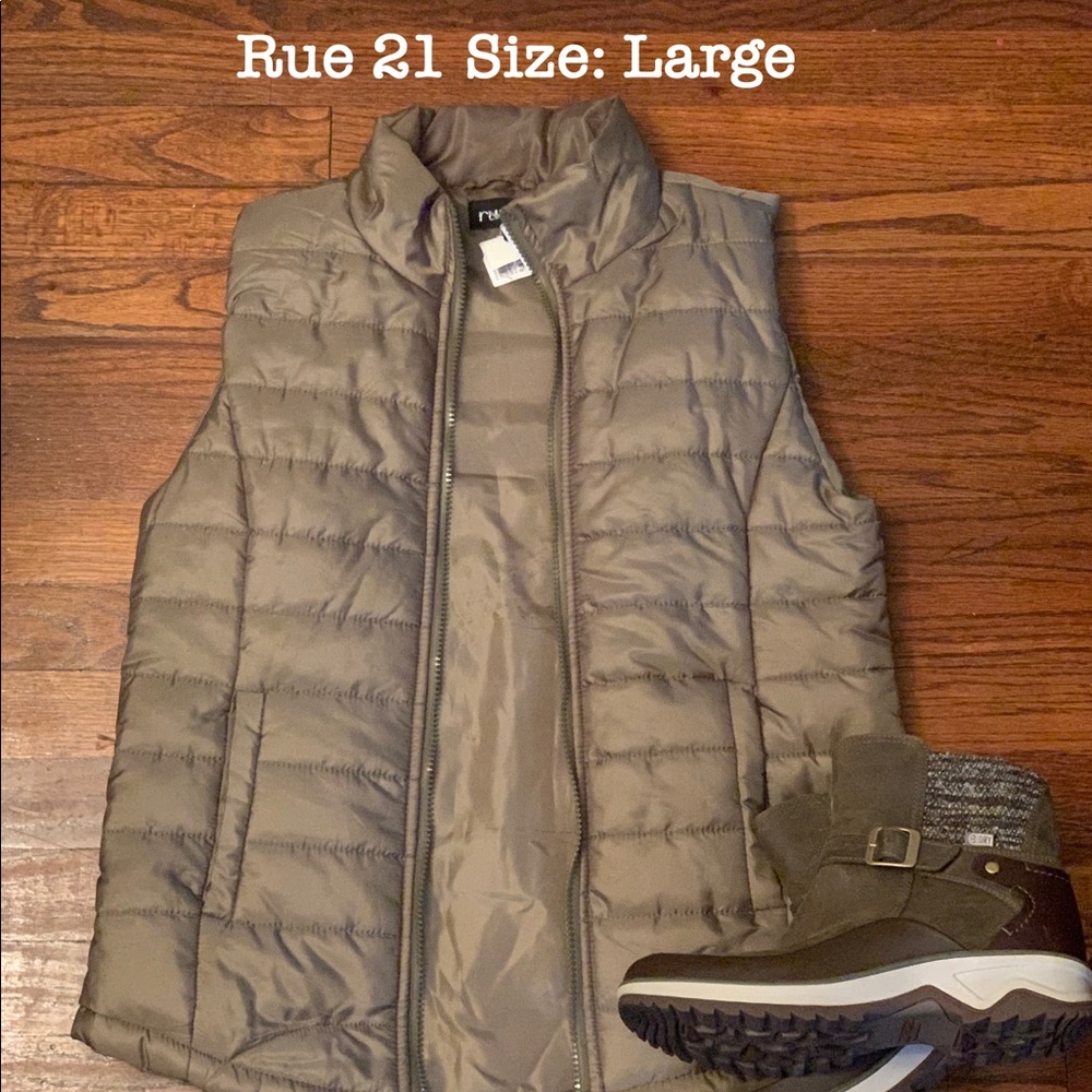 NWT Olive Green Rue 21 puffer vest